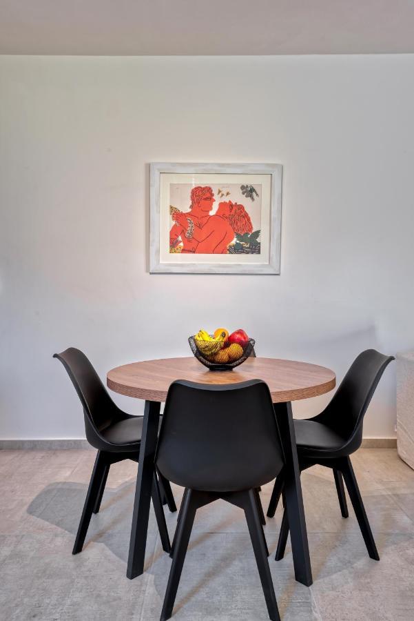 Saronis Suites Saronida Экстерьер фото