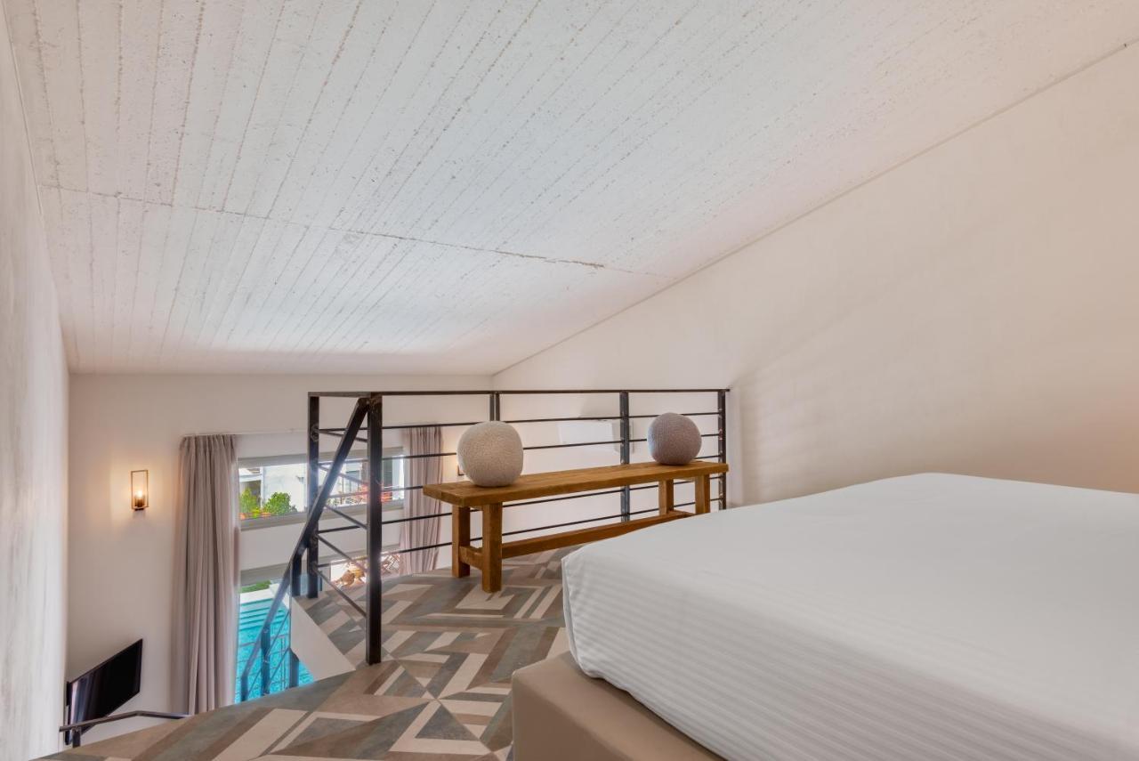 Saronis Suites Saronida Экстерьер фото