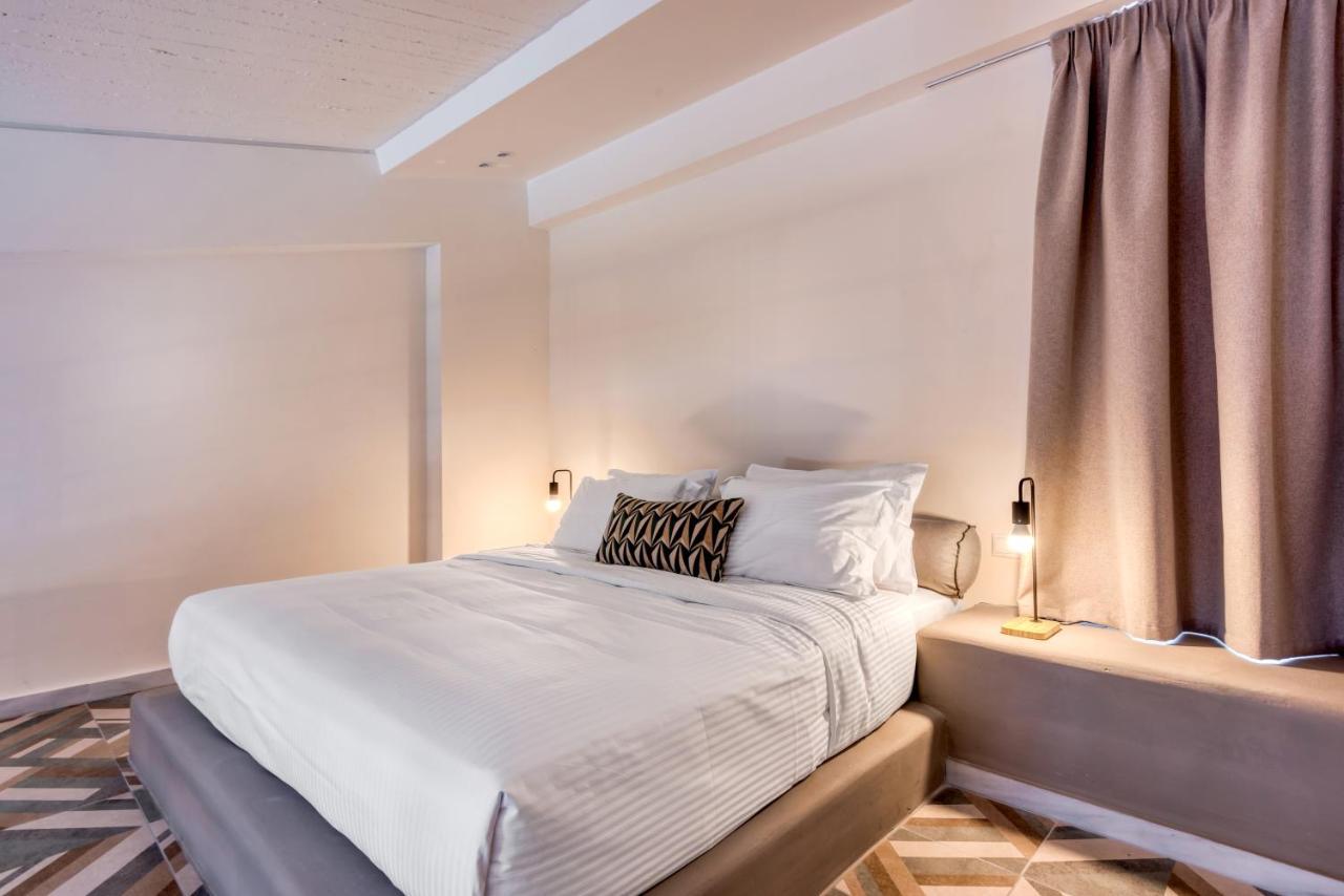 Saronis Suites Saronida Экстерьер фото