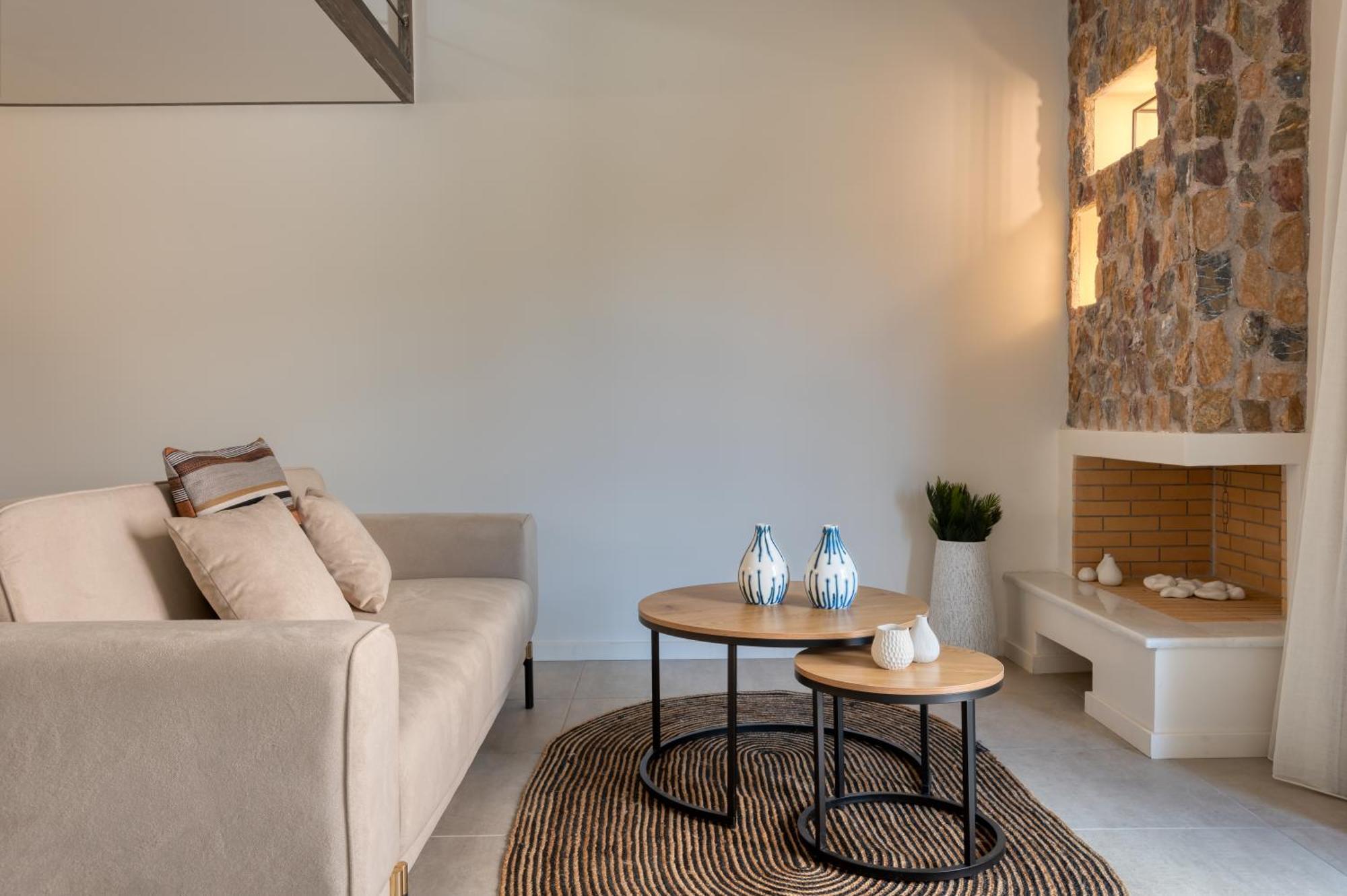 Saronis Suites Saronida Экстерьер фото