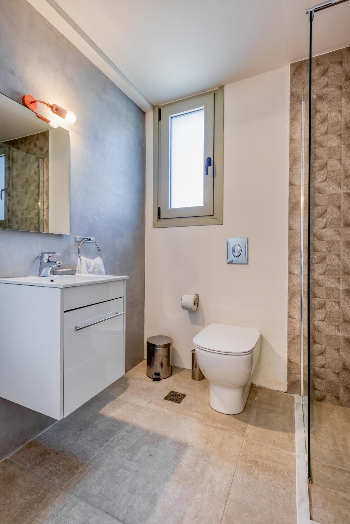 Saronis Suites Saronida Номер фото